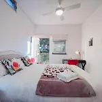 Glebe House Homestay