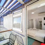 Glebe House Homestay