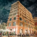 Wake Up! Sydney Central (Adults Only)