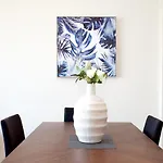 Kula North Sydney
