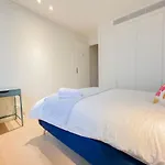Pyrmont Town House Homestay