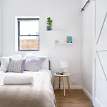 Manly Cosy Retreat - Short Walk To Beach