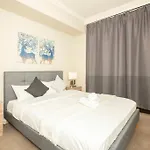 Cozy Apt In Wentworth Point