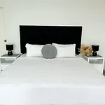 Stay At Hotel Steyne