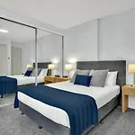 North Sydney Large Two Bedroom Mil2302