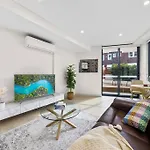 Spacious One Bed Apt In Ashfield