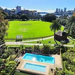 Penthouse With Private Terrace, Parking + 2 Pools