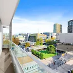 Aircabin - Chatswood - Walk To Station - 2 Beds Apt