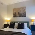 Roosevelt - Potts Point