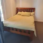 1Bed & Large Study In The Heart Of Parramatta