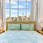 Goldsbrough 2 Bedrooms Split Apartment