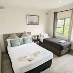 Lotus Stay Manly - Apartment 29E