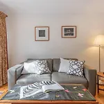 Sydney -Cammeray Apartment