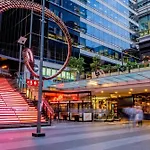 Vintage Charm Oasis - Cbd Living With Parking