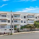 Ocean View 1 Bedroom Private Apartment Next To Maroubra Beach