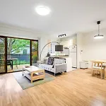 Burwood Near Train & Shopping & Park With Car Park