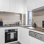 Rooftop 2 Bed Apt With Terrace At Newtown
