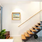 Spacious 3-Bed Family House With Courtyard