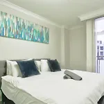 Stylish 2 Bedroom Apartment Haymarket