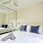 Accessible 2 Bedroom Apartment Chippendale