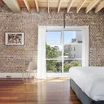 New York-Style Loft In Sydney Cbd With City Views