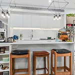 Stylish & Spacious 3Br Apt