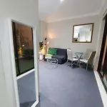 Cozy Apartment In The Heart Of The City
