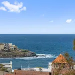Oceanview Luxe Escape In Bondi With Parking