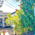 North Ryde Guesthouse