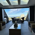 Sensational Penthouse With Ocean And Harbour Views
