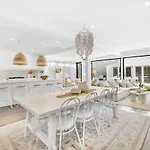 Luxury Urban Oasis 2