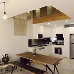 \'The Lumos\' Designer Home Close To Olympic Park