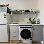Comfy Studio In Burwood
