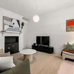 2-4 Trinity Avenue