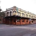 Goodlet Lodge