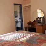 Goodlet Lodge