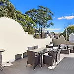 Glebe Self-Contained Modern One-Bedroom Apartments
