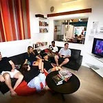 Zing Backpackers