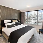 Darling Harbour Getaway