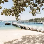 Balmoral Beach Front - 2 Beds W Parking