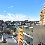 Cosmopolitan Apartment At College St