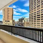 City Apartment At College St