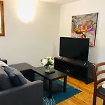 Lotus Stay Manly - Apartment 31C