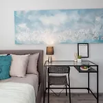 Luxe Ensuite Double Room - Ac - Next To Central&Cbd - Near Darling Harbour& Chinatown& Usyd& Uts