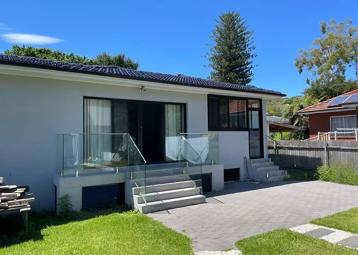 Entire New Granny Flat With 3 Bedrooms 2 Bathrooms