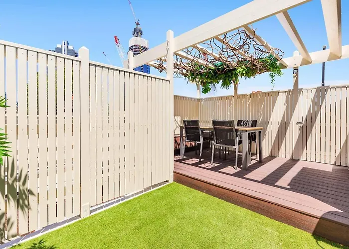 High Steet 16A Self - Catering