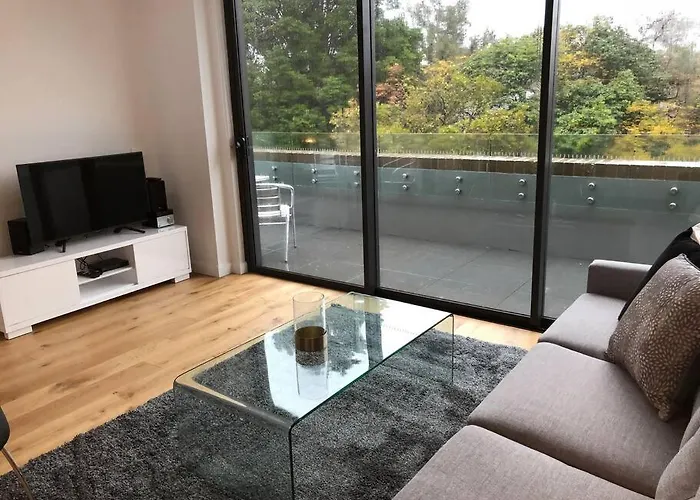 Beautiful Apartment In Chatswood