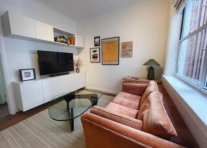 Roosevelt - Potts Point