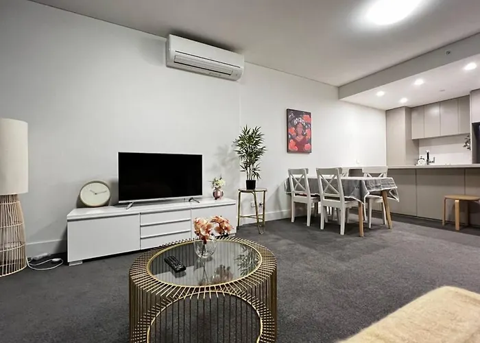 Lovely 2 Bedroom Apt In Centre Of Olympic Park