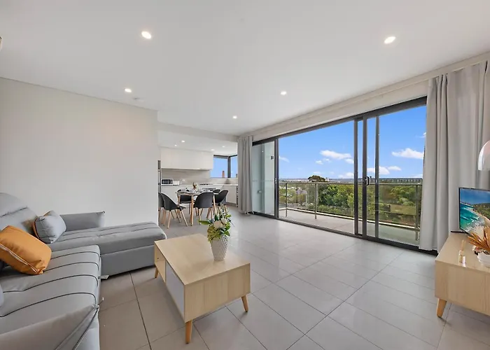 Sydney Homebush Two Bedroom Apartment With 2 Parkings